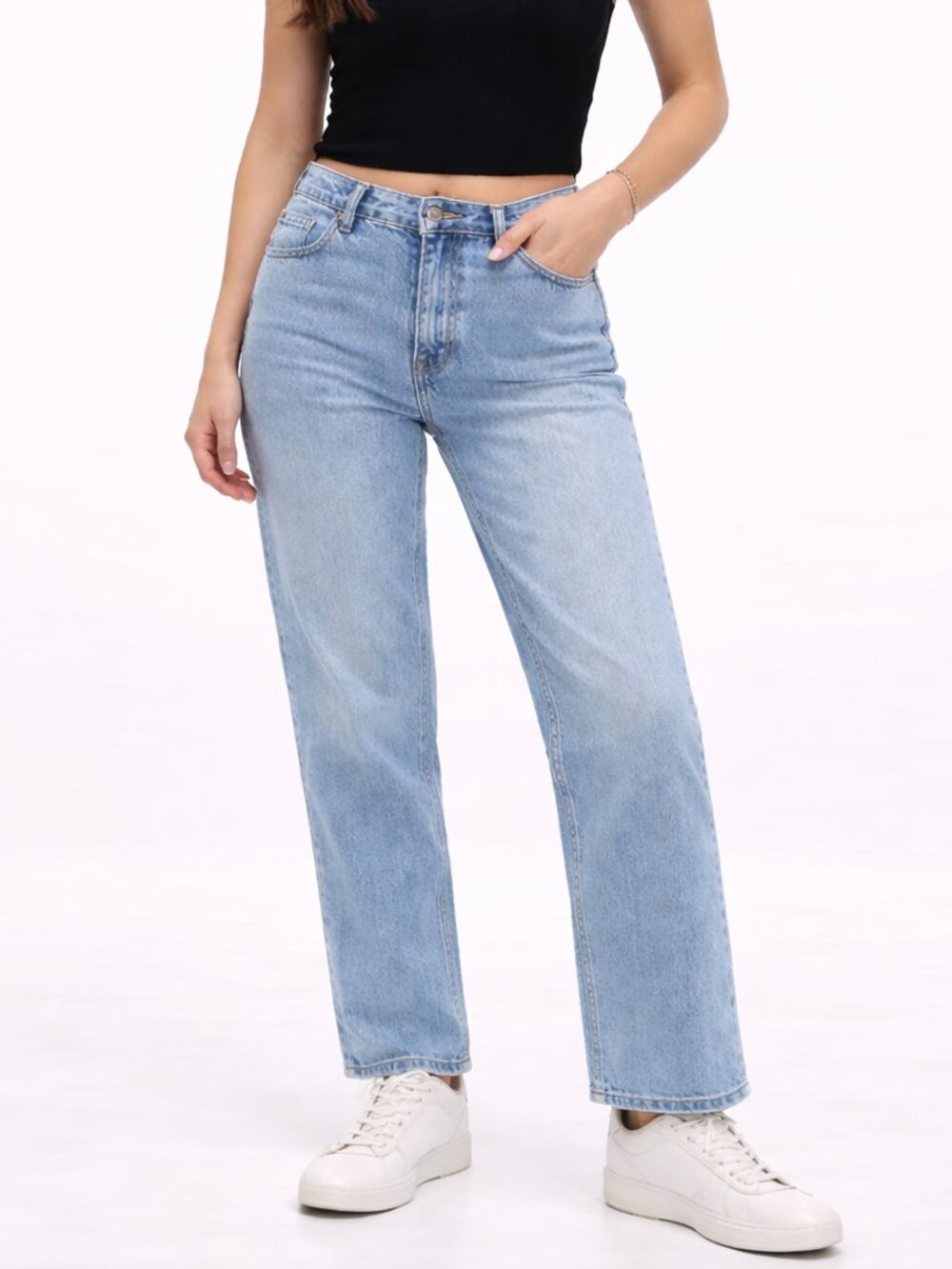 Tommy Hilfiger Classic Fit Jeans Light Wash Size 4A